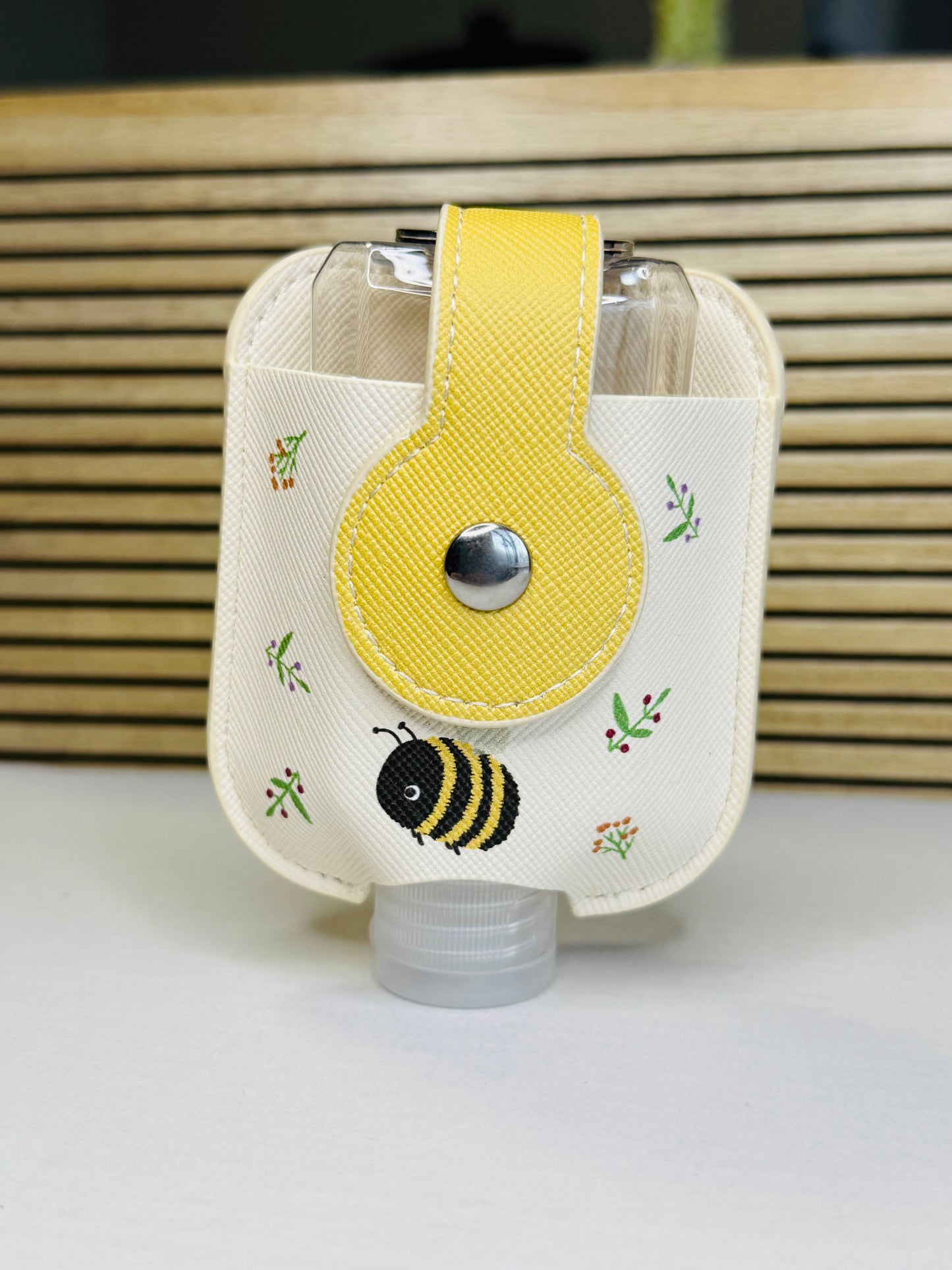 Hand Sani Holder - Bumble Bee