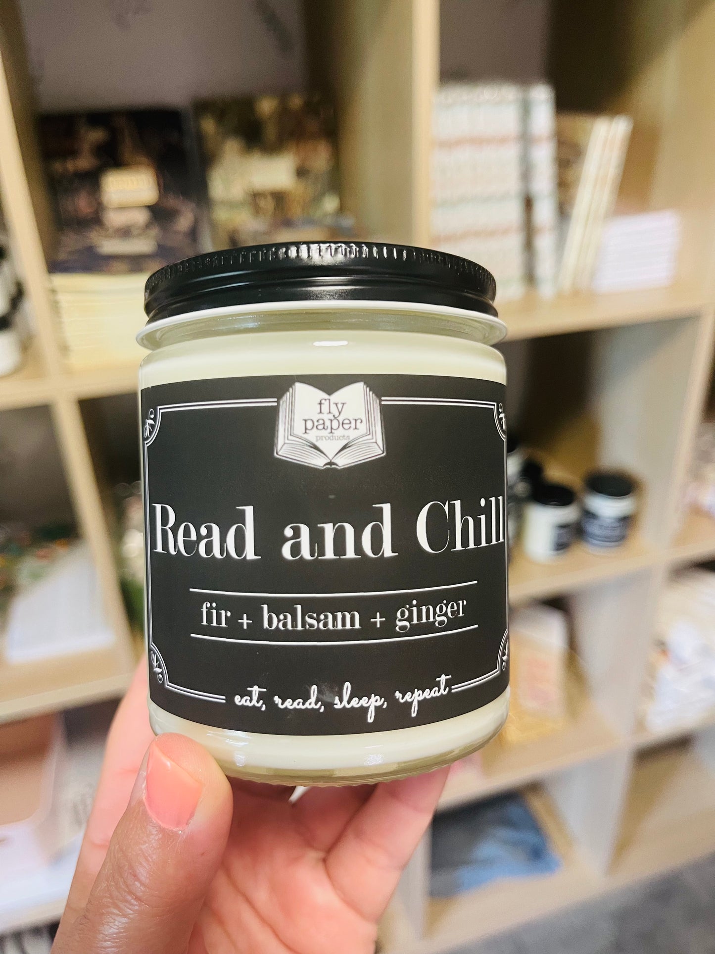 Candle - "Read and Chill"