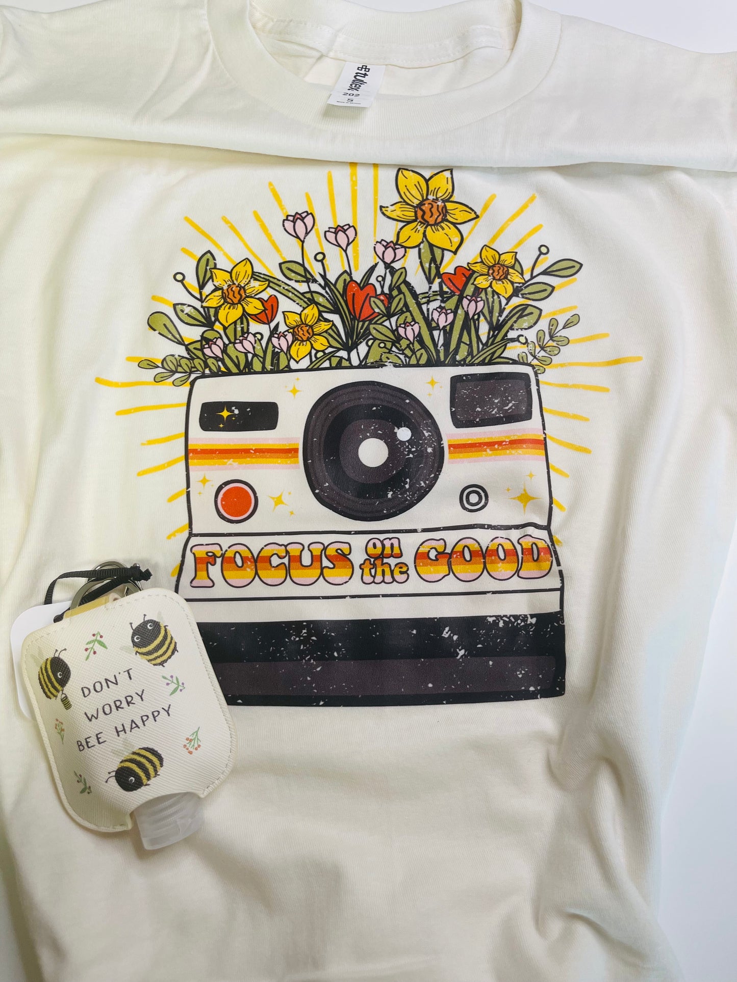 T-Shirt 'Focus on the Good' - Ivory